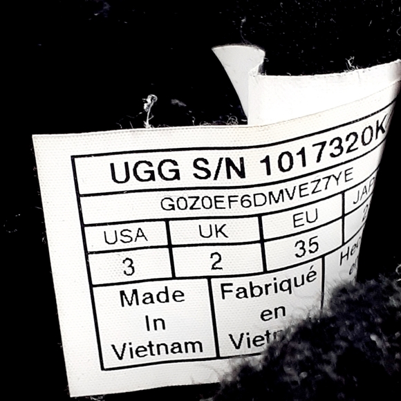 Kids UGG Neumel II Black Suede Lace Up Boot E738 - Picture 10 of 12